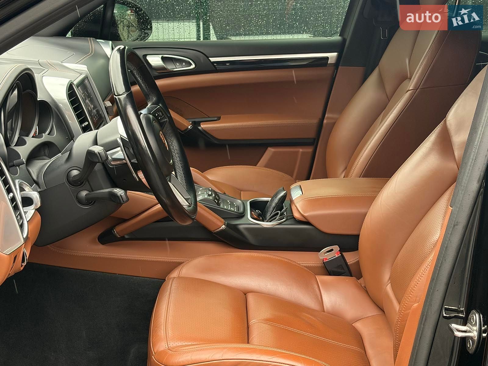 Porsche Cayenne 2017 VIN WP1ZZZ92ZHKA31212 фото оголошення 39 з 40