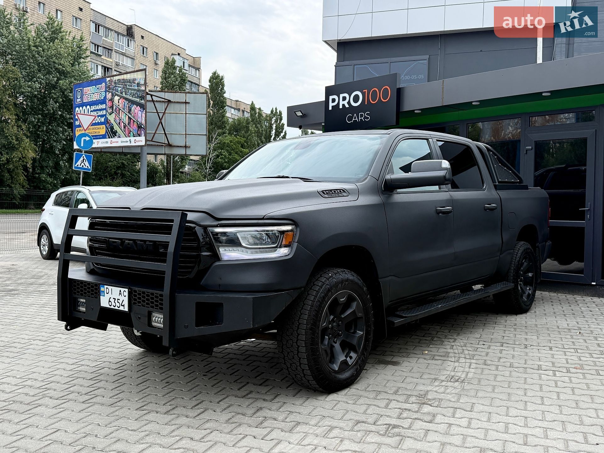Dodge RAM 1500 2019 VIN 1C6SRFFT5KN593323 фото оголошення 2 з 40