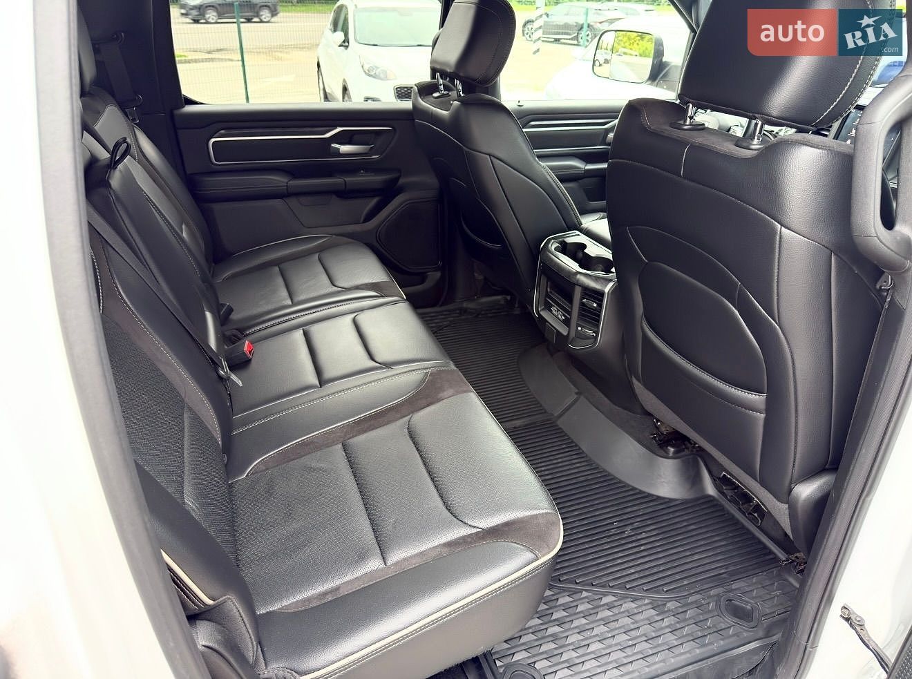 Dodge RAM 1500 2019 VIN 1C6SRFFT5KN593323 фото оголошення 25 з 40