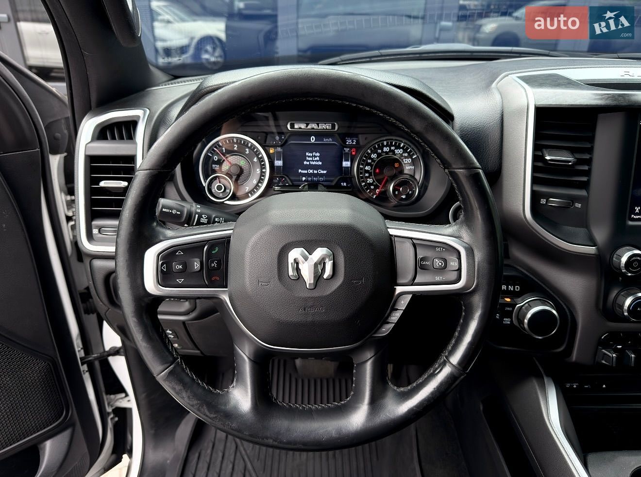 Dodge RAM 1500 2019 VIN 1C6SRFFT5KN593323 фото оголошення 34 з 40