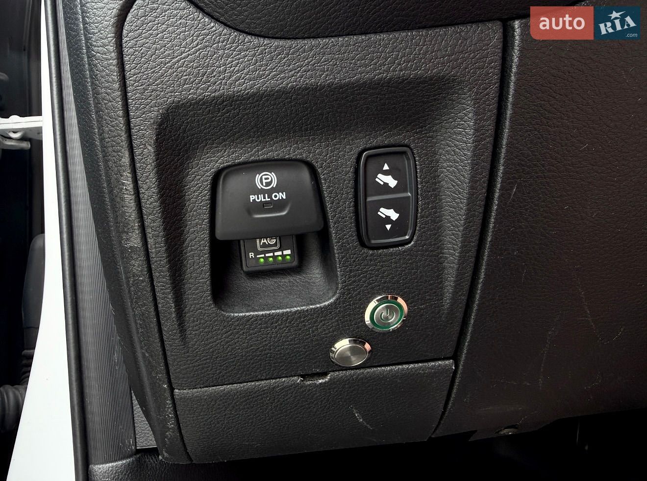 Dodge RAM 1500 2019 VIN 1C6SRFFT5KN593323 фото оголошення 37 з 40