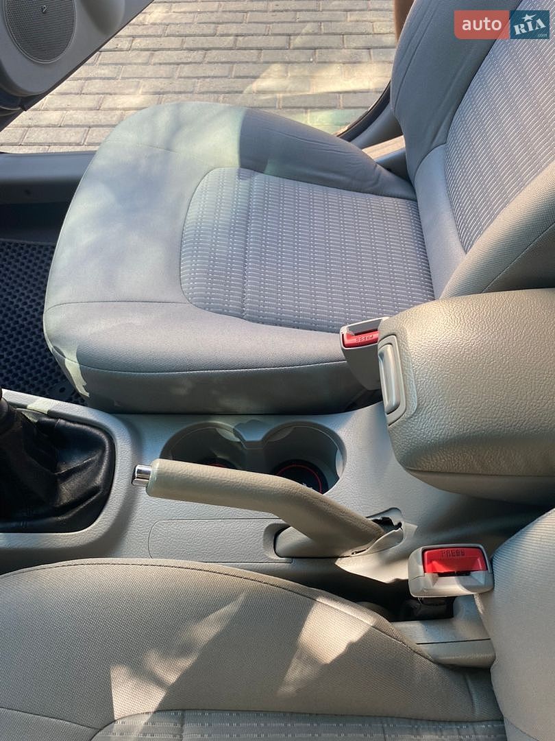 Kia Cerato 2008 VIN Y6LFE22728L013344 фото оголошення 33 з 36