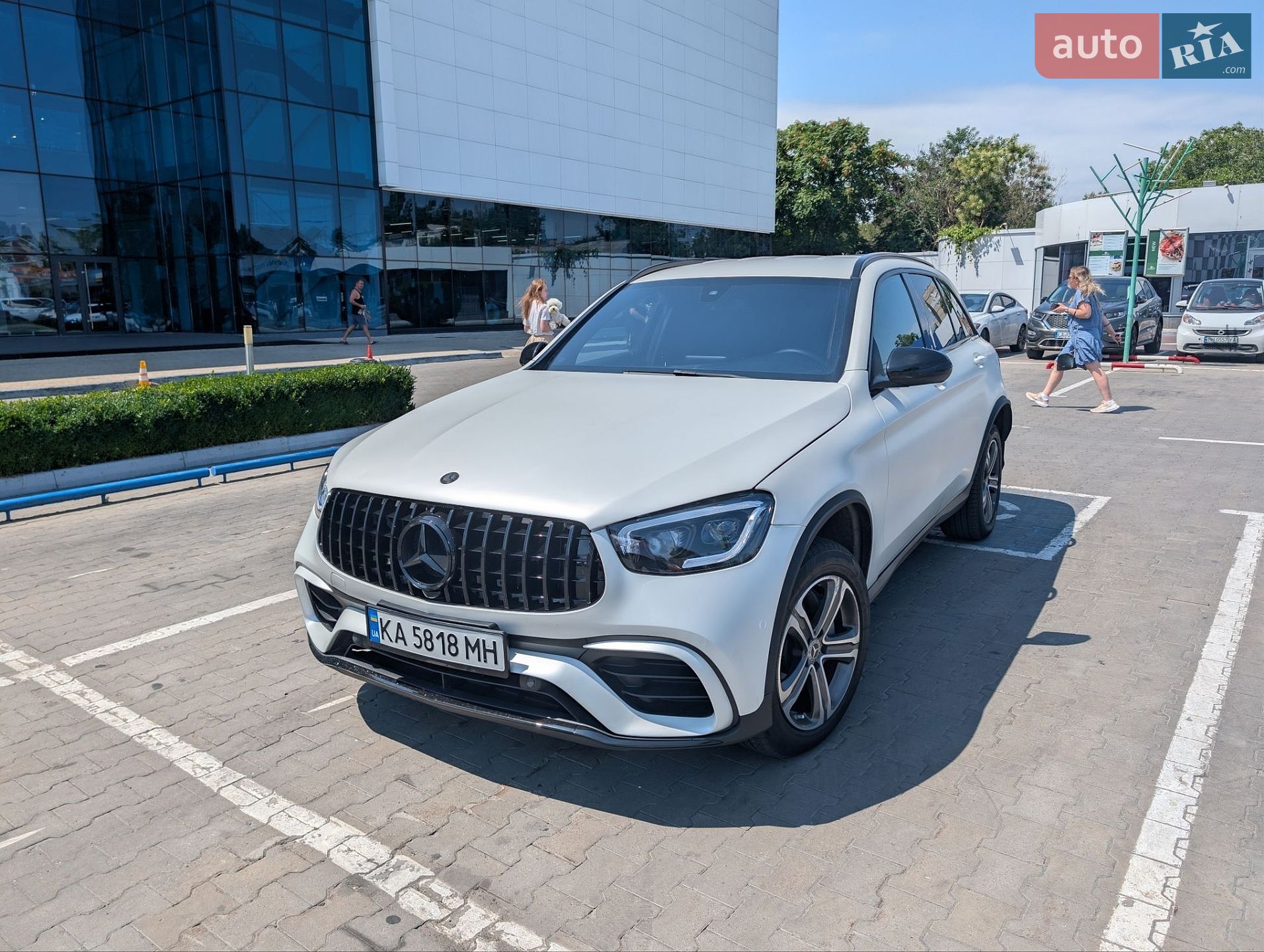 Mercedes-Benz GLC-Class 2017 VIN WDC0G4JB8JV022099 фото оголошення 2 з 5