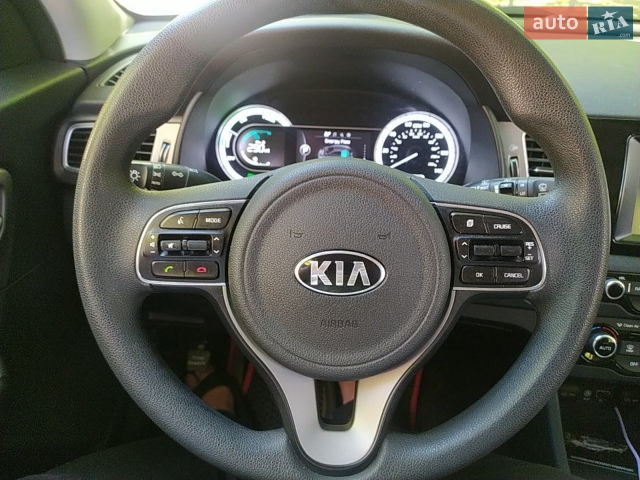 KIA Niro 2017 VIN KNDCB3LC3H5055796 фото оголошення 10 з 22
