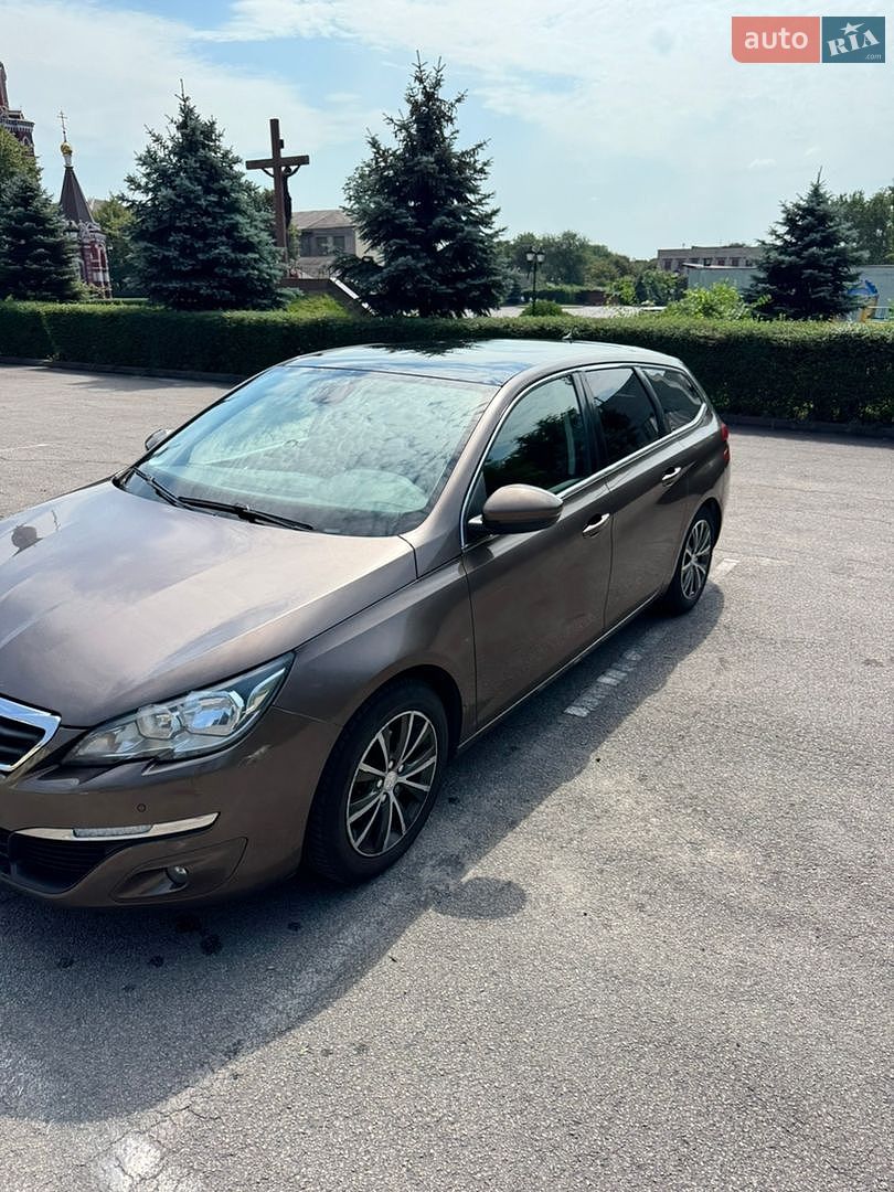 Peugeot 308 2014 VIN VF3LCBHZHES251675 фото оголошення 2 з 51