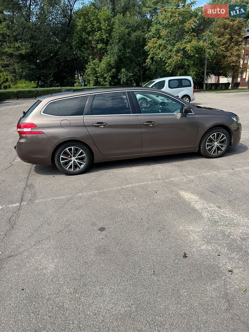 Peugeot 308 2014 VIN VF3LCBHZHES251675 фото оголошення 13 з 51