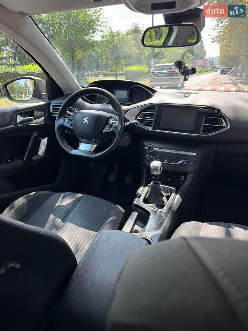 Peugeot 308 2014 VIN VF3LCBHZHES251675 фото оголошення 45 з 51
