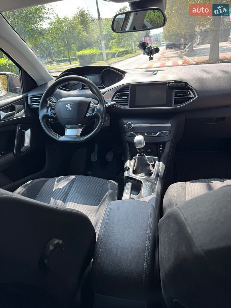Peugeot 308 2014 VIN VF3LCBHZHES251675 фото оголошення 49 з 51