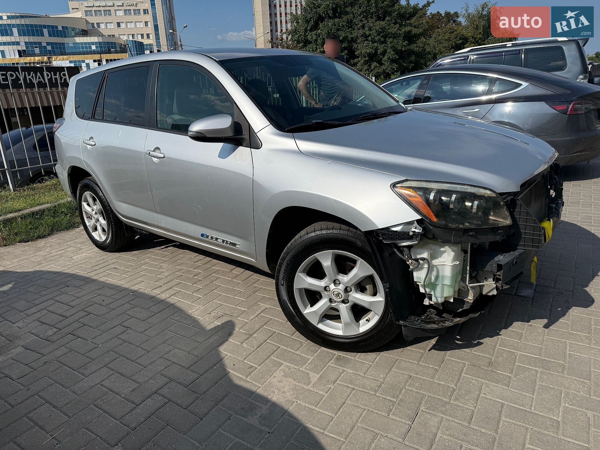 Toyota RAV4 EV 2012 VIN 2T3YL4DV6CW001421 фото оголошення 5 з 24