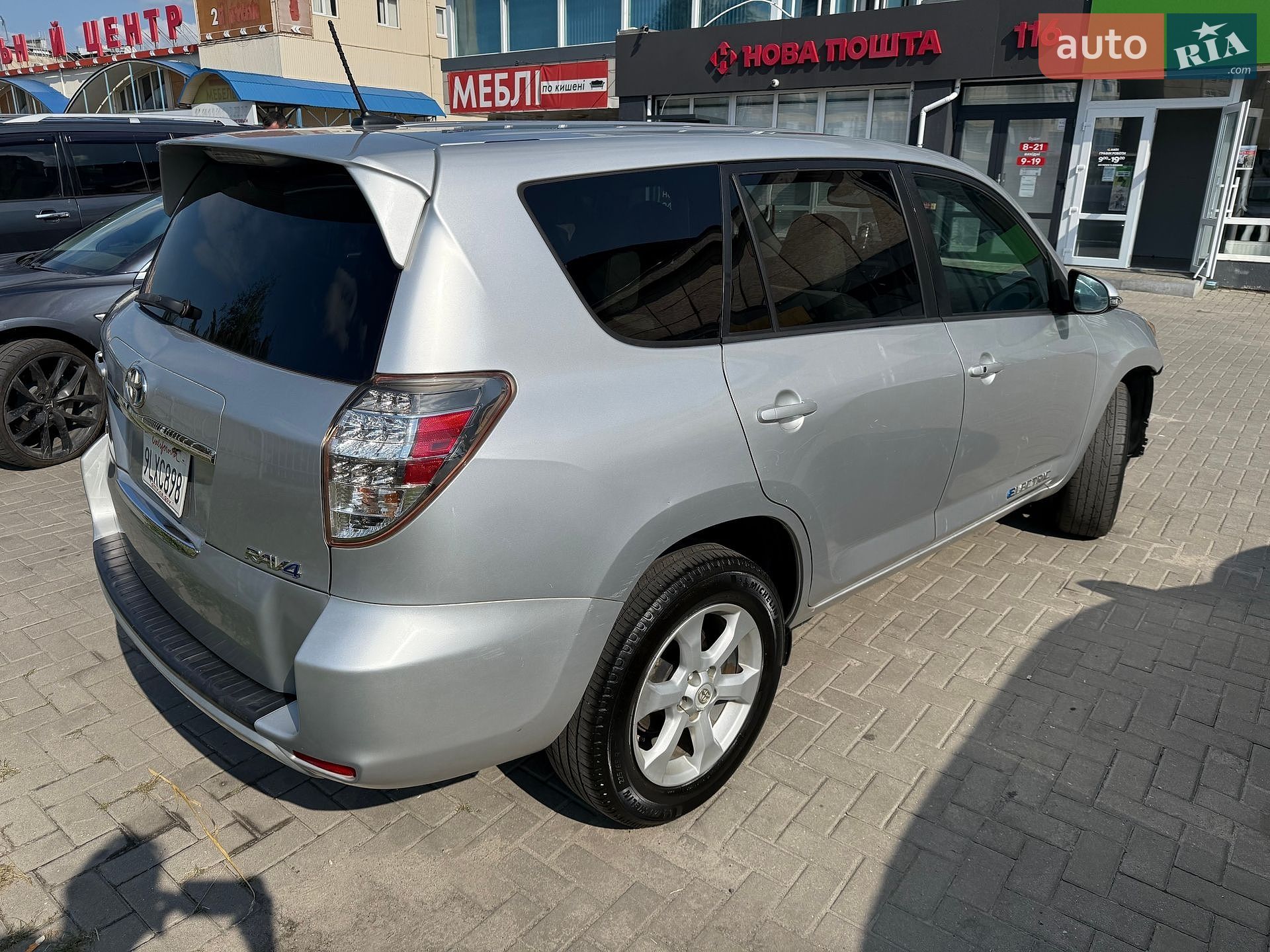 Toyota RAV4 EV 2012 VIN 2T3YL4DV6CW001421 фото оголошення 6 з 24