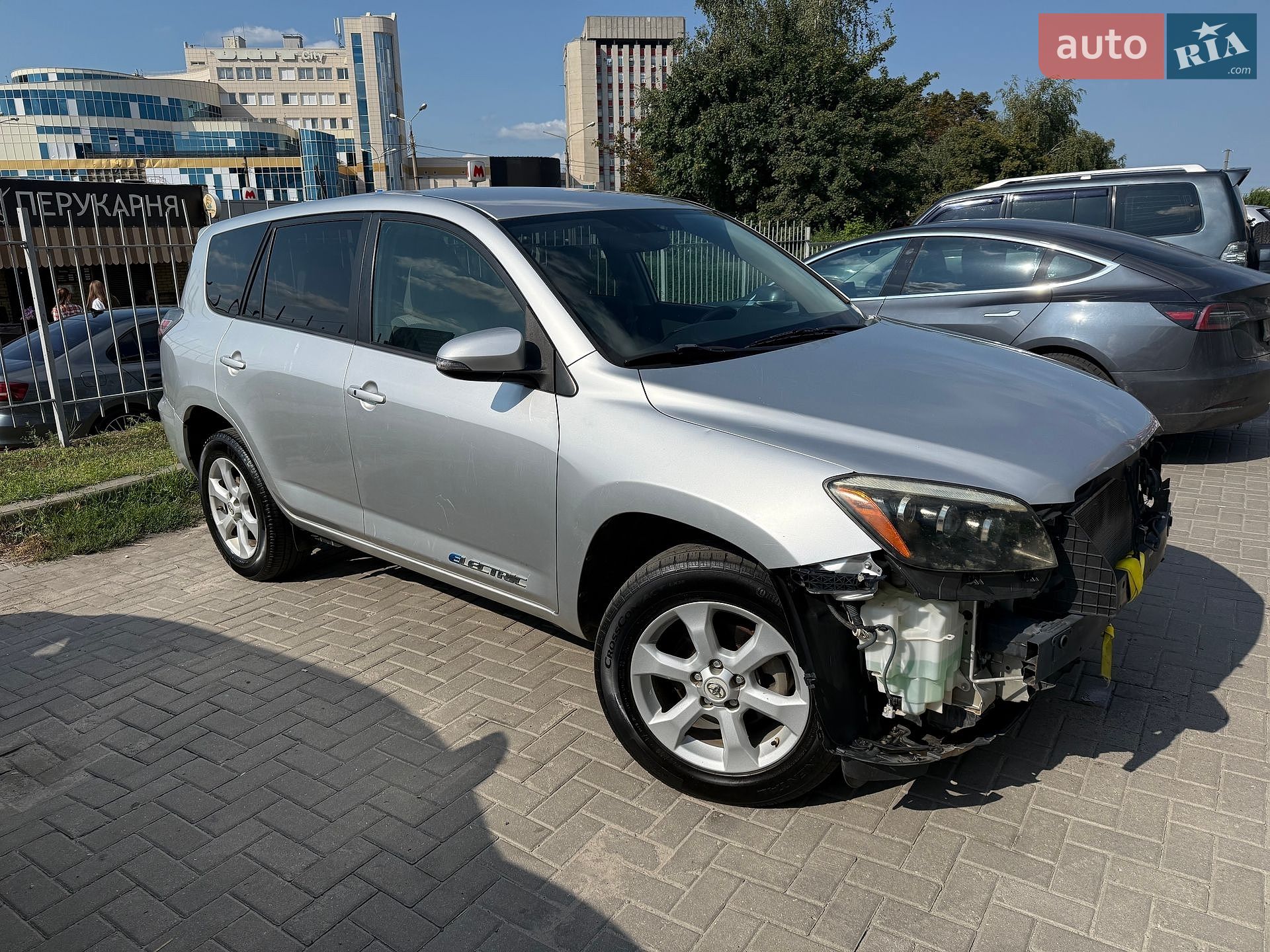 Toyota RAV4 EV 2012 VIN 2T3YL4DV6CW001421 фото оголошення 10 з 24