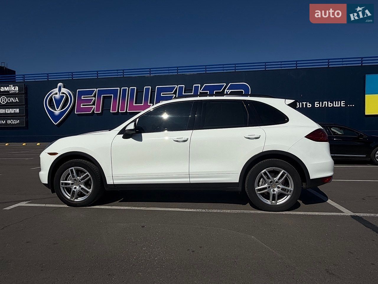 Porsche Cayenne 2013 VIN WP1AF2A28ELA34240 фото оголошення 10 з 31