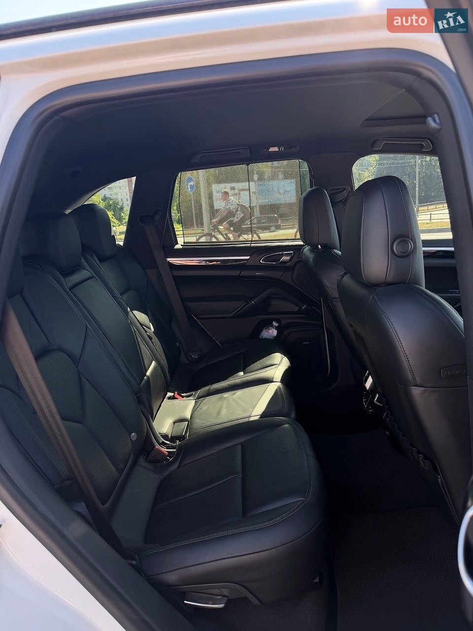 Porsche Cayenne 2013 VIN WP1AF2A28ELA34240 фото оголошення 13 з 31
