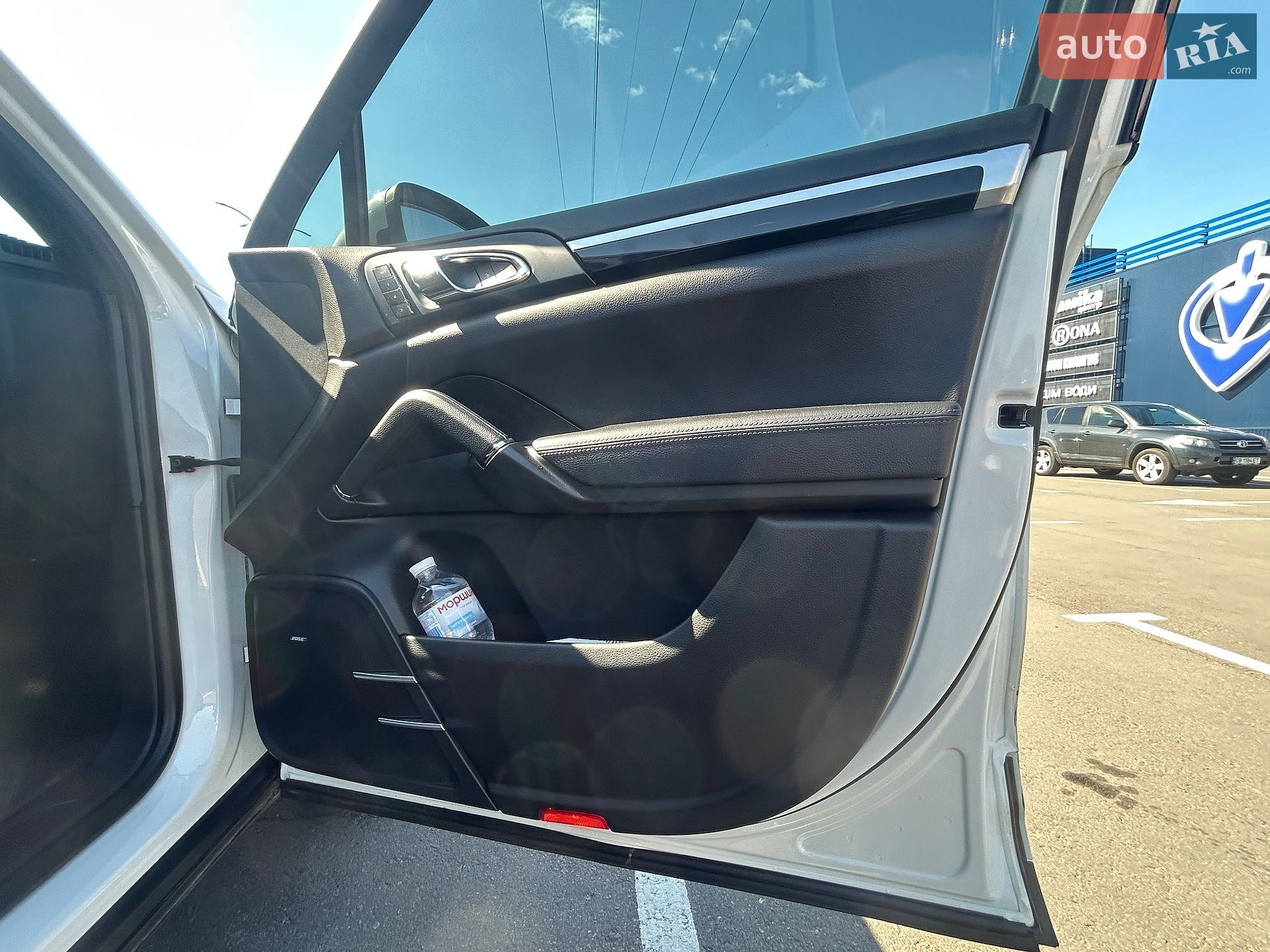 Porsche Cayenne 2013 VIN WP1AF2A28ELA34240 фото оголошення 29 з 31