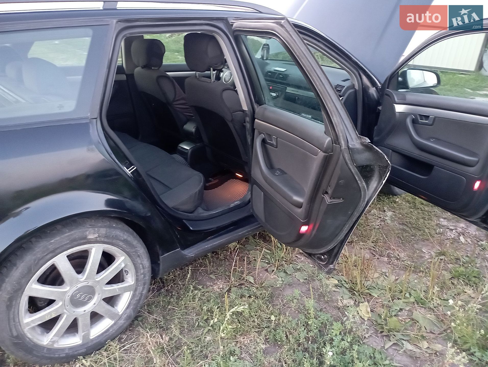 Audi A4 2004 VIN WAUZZZ8E15A112256 фото оголошення 17 з 19