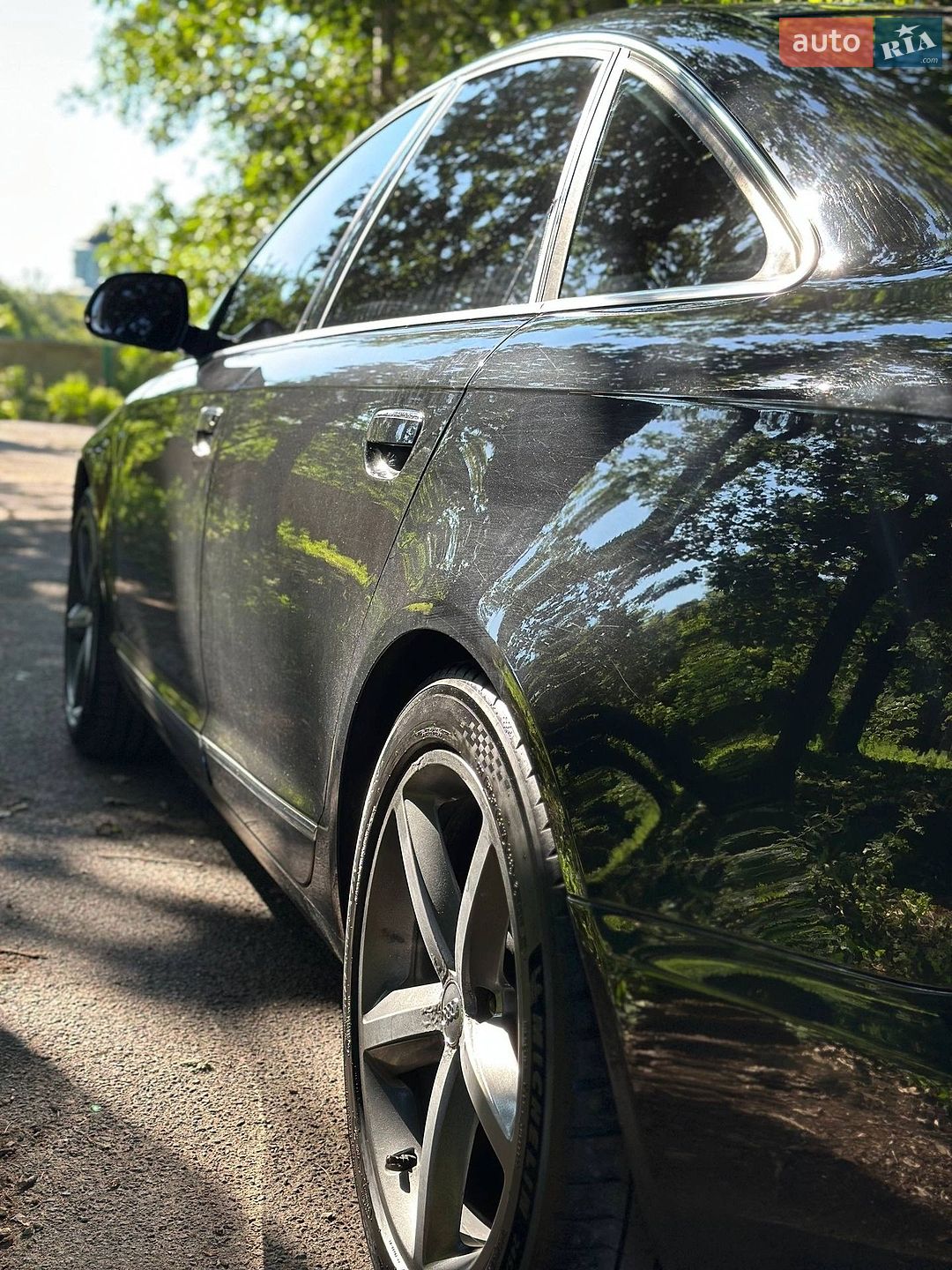 Audi A6 2010 VIN WAUZZZ4F1BN018509 фото оголошення 4 з 15
