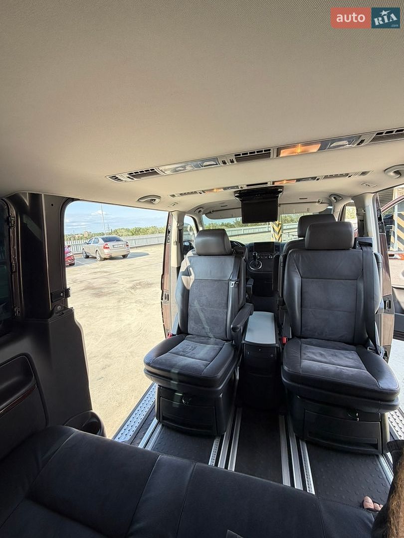 Volkswagen Multivan 2013 VIN WV2ZZZ7HZEH042305 фото оголошення 14 з 23