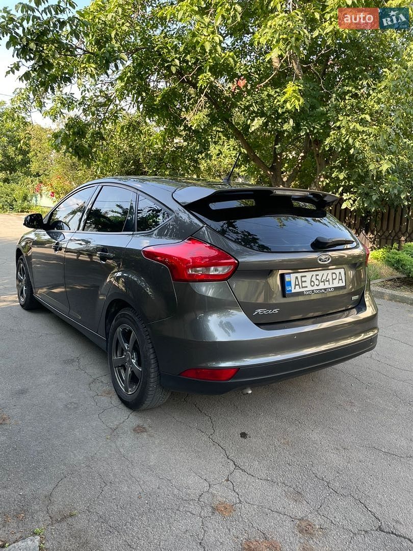 Ford Focus 2016 VIN WF05XXGCC5GG35098 фото оголошення 2 з 34
