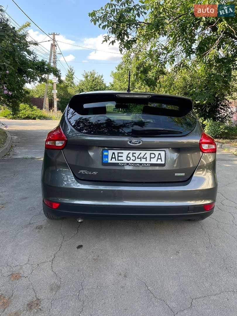 Ford Focus 2016 VIN WF05XXGCC5GG35098 фото оголошення 4 з 34