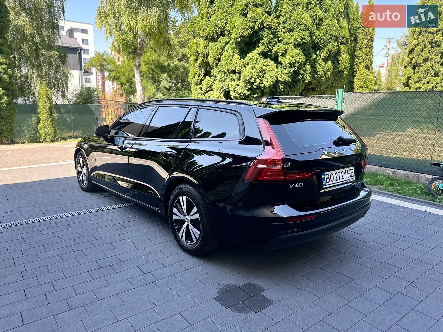 Volvo V60 2019 VIN YV1ZW72VDL2361774 фото оголошення 7 з 24