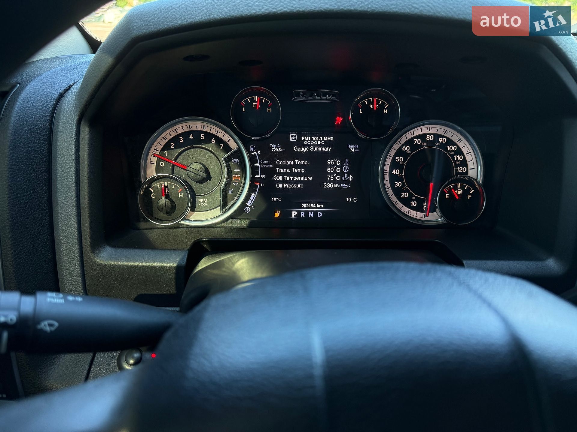 Dodge RAM 2500 2018 VIN 3C6TR5DT2JG411490 фото оголошення 3 з 28