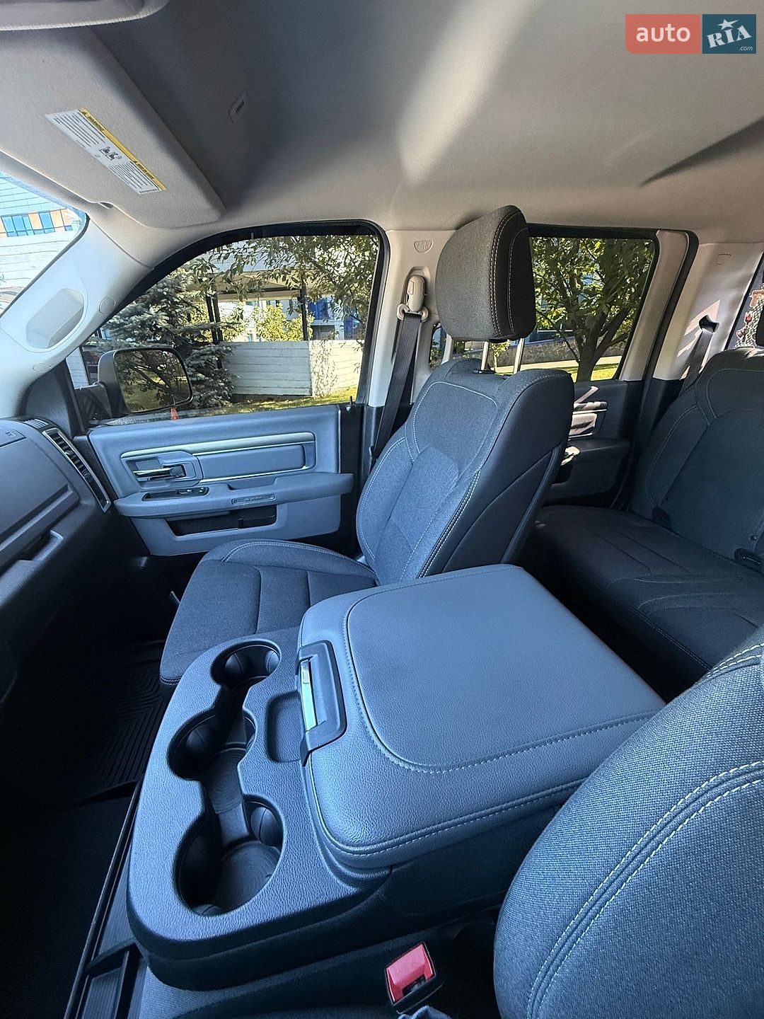 Dodge RAM 2500 2018 VIN 3C6TR5DT2JG411490 фото оголошення 9 з 28