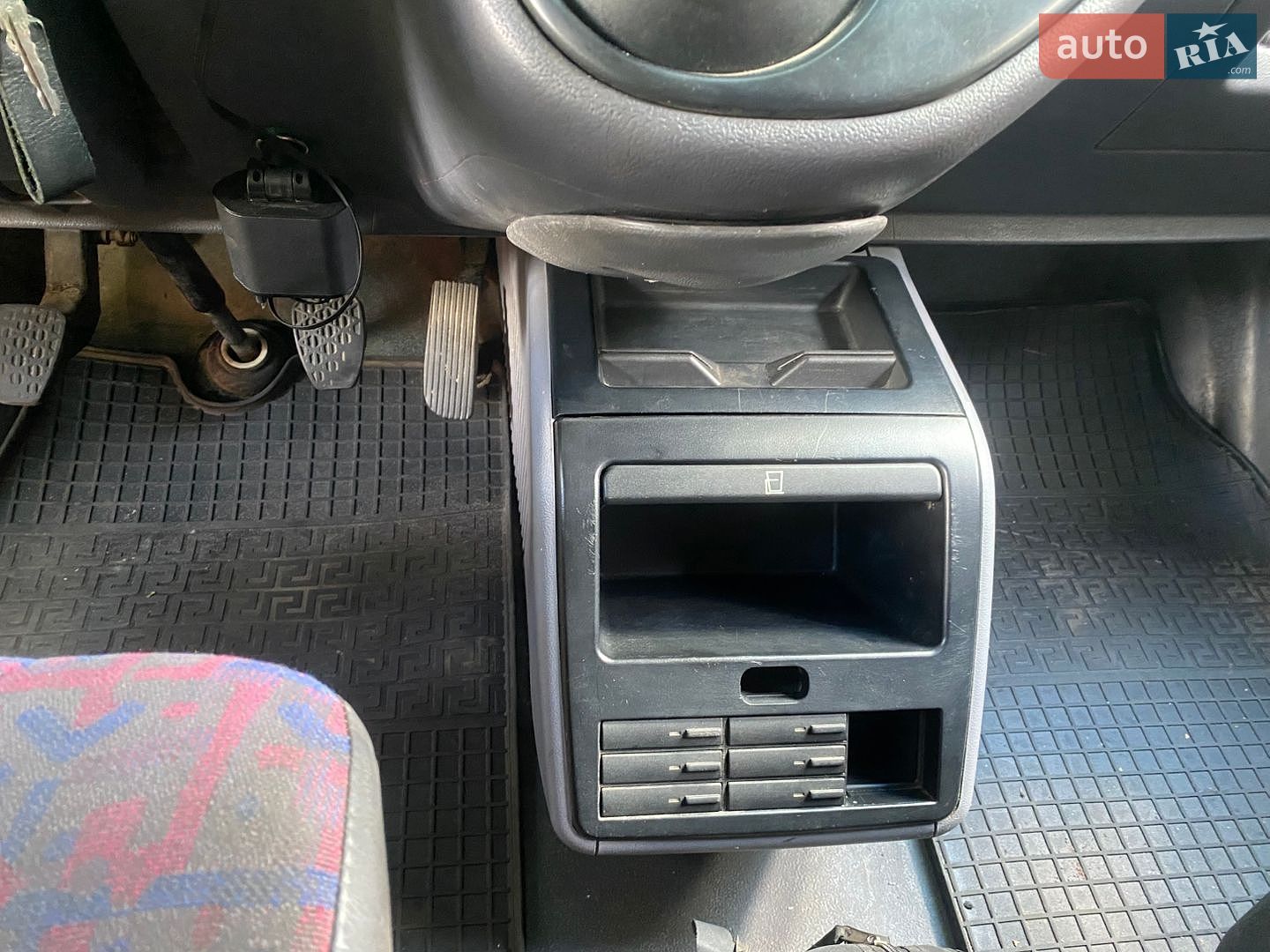 Mercedes-Benz Vito 1996 VIN VSA63807413001982 фото оголошення 27 з 35
