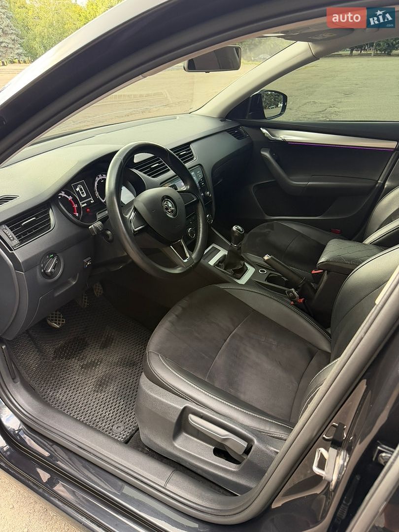 Skoda Octavia 2019 VIN TMBAN4NE1LB006576 фото оголошення 15 з 31