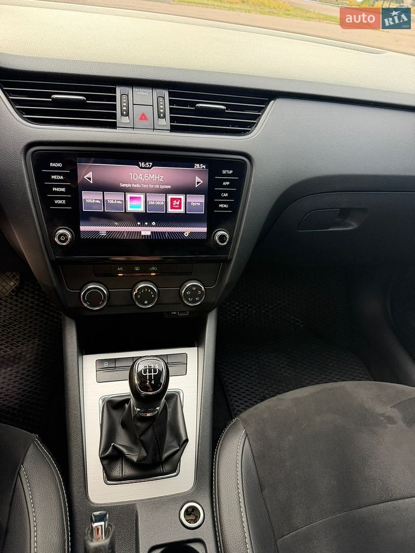 Skoda Octavia 2019 VIN TMBAN4NE1LB006576 фото оголошення 16 з 31