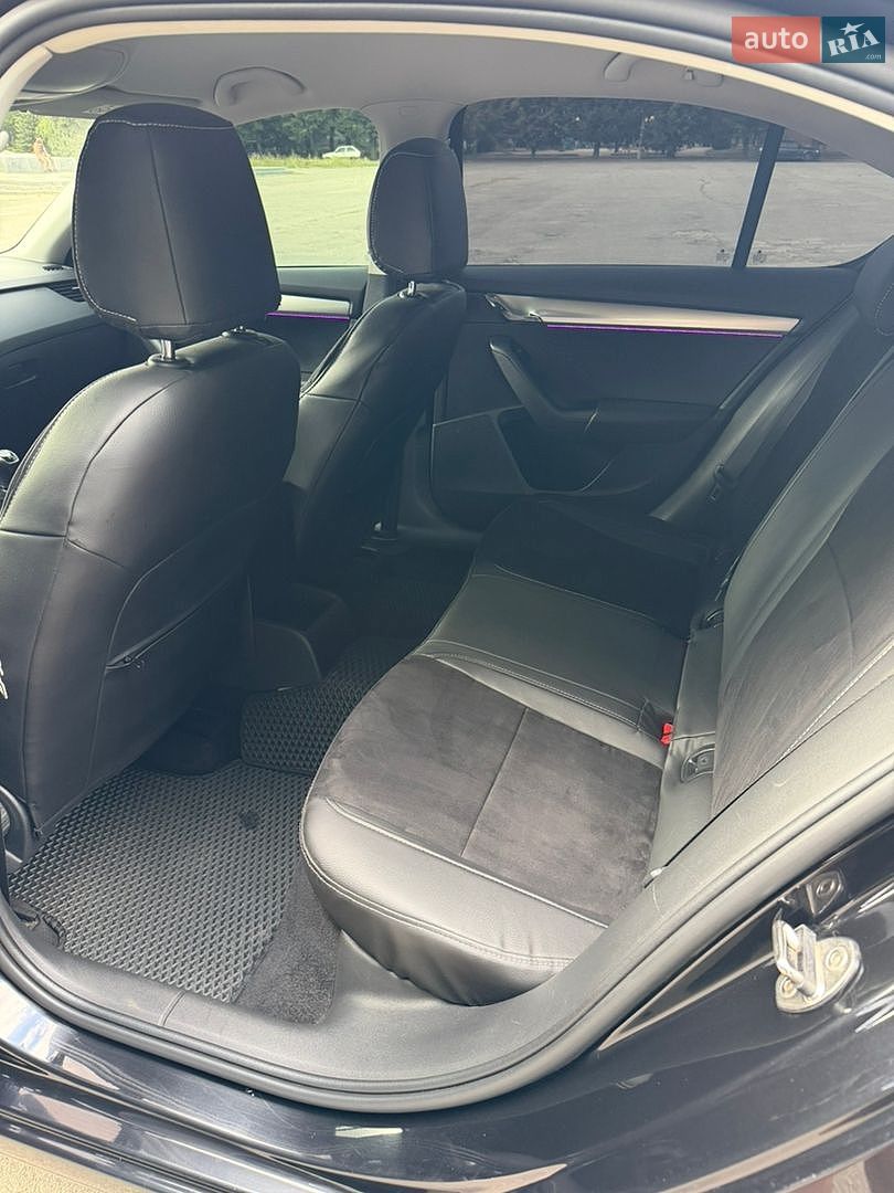 Skoda Octavia 2019 VIN TMBAN4NE1LB006576 фото оголошення 22 з 31