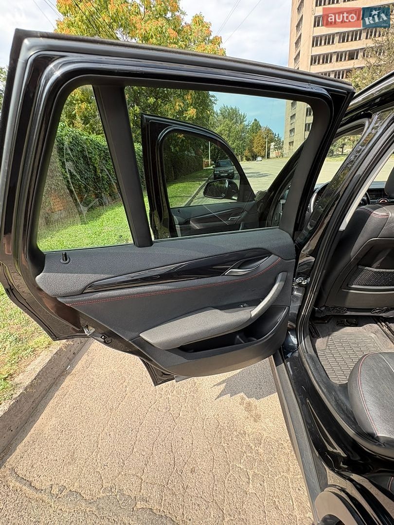 BMW X1 2012 VIN WBAVL1C50DVR84461 фото оголошення 7 з 18