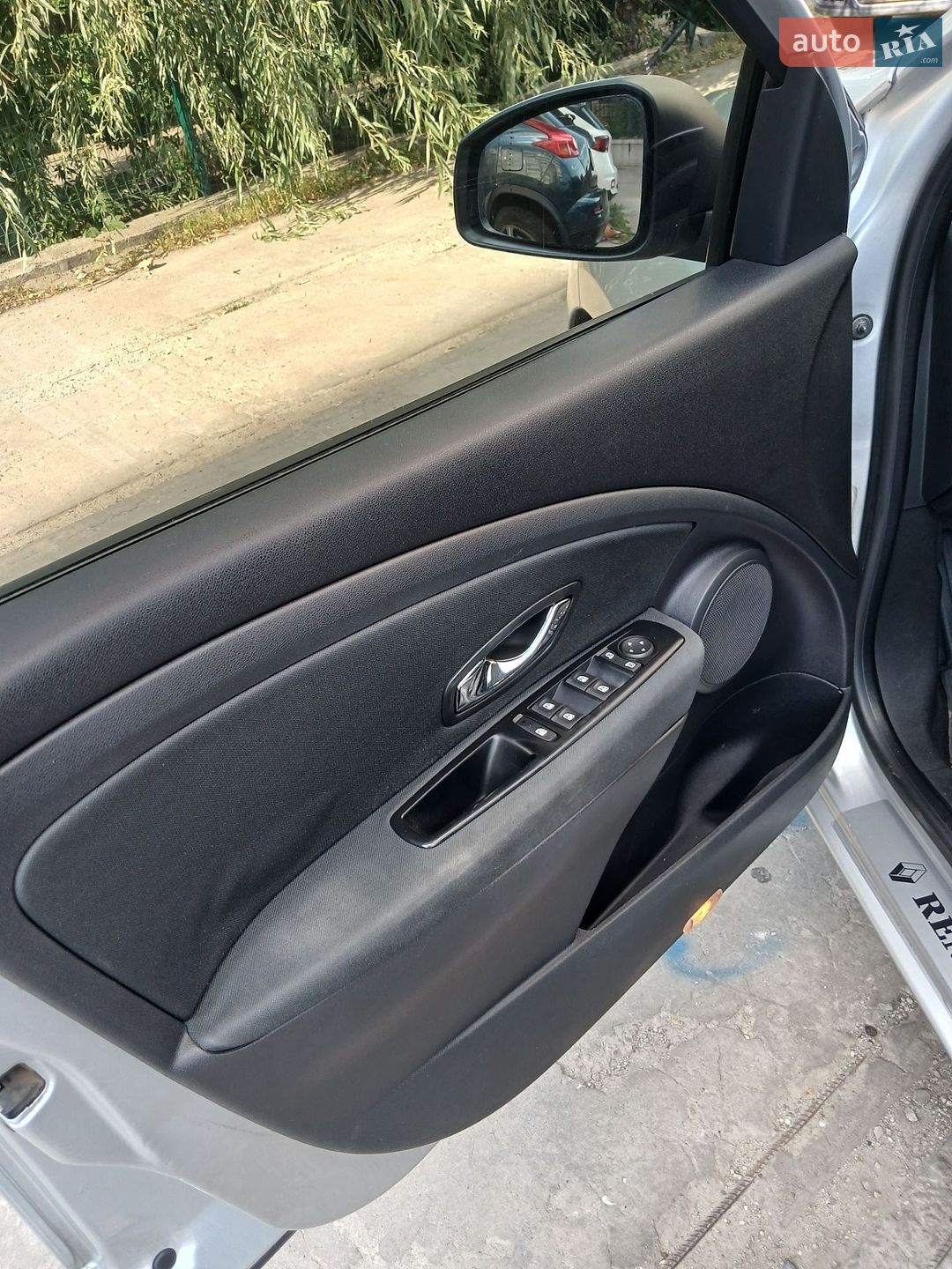 Renault Megane 2012 VIN VF1KZ1G0247836571 фото оголошення 17 з 20