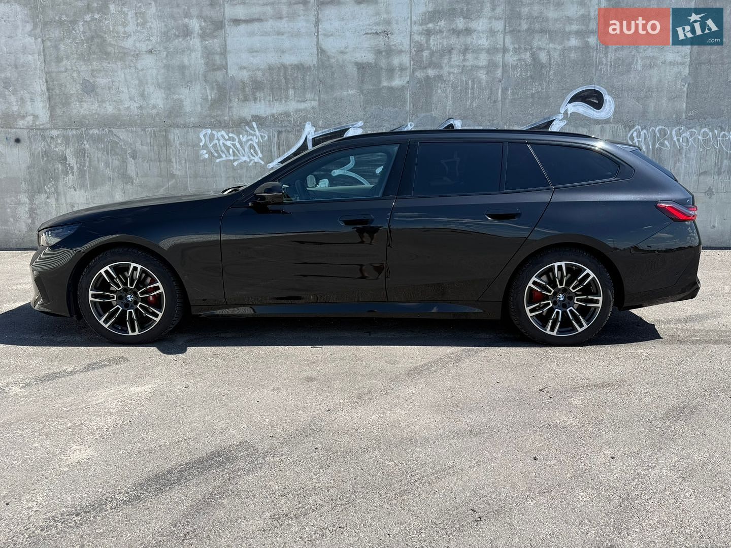 BMW 5 Series 2025 VIN WBA21GW030CW31083 фото оголошення 5 з 30