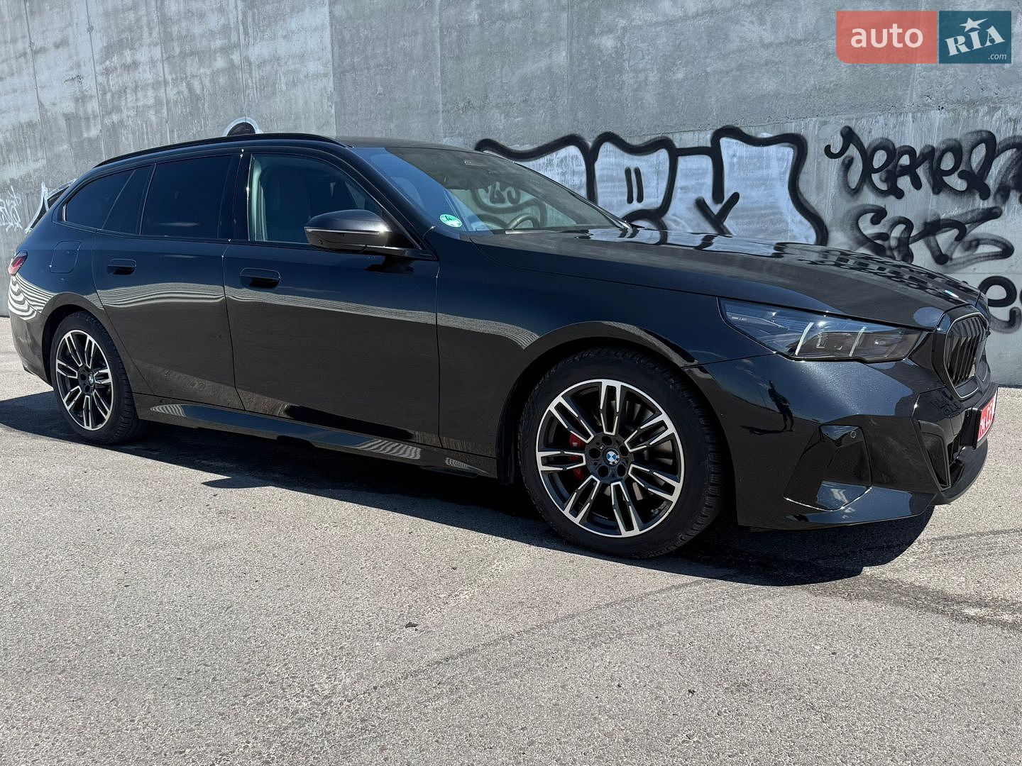 BMW 5 Series 2025 VIN WBA21GW030CW31083 фото оголошення 7 з 30