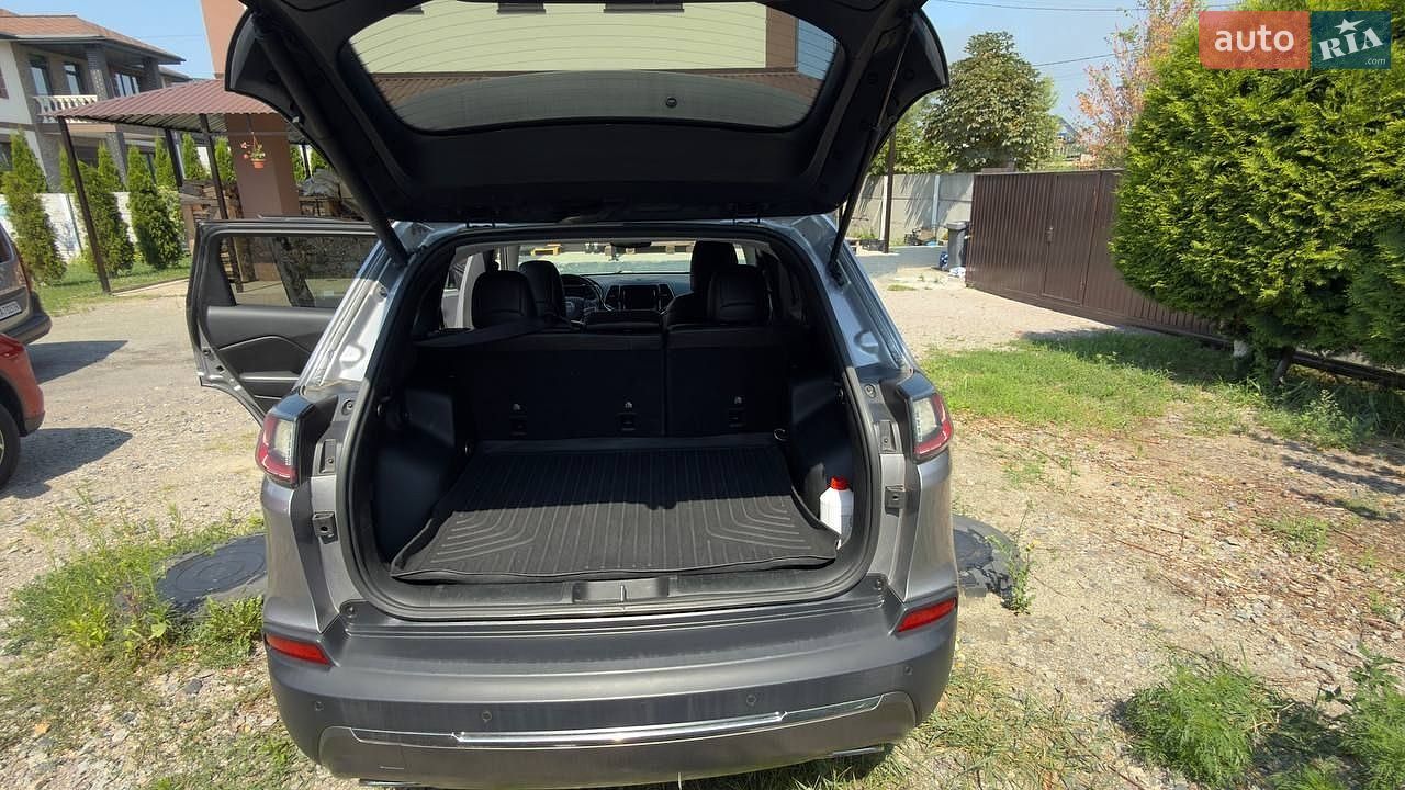 Jeep Cherokee 2019 VIN 1C4PJMDX0KD197824 фото оголошення 2 з 9