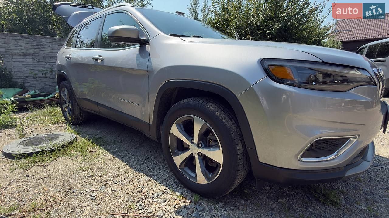Jeep Cherokee 2019 VIN 1C4PJMDX0KD197824 фото оголошення 7 з 9