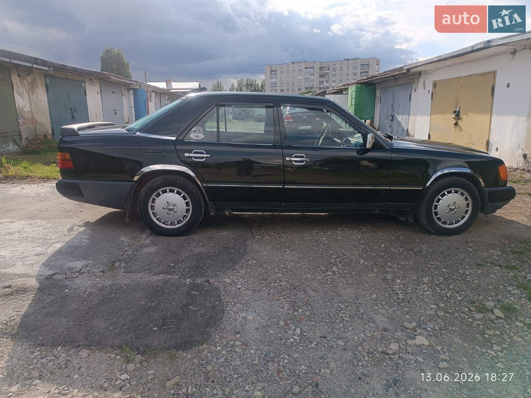 Mercedes-Benz E-Class 1985 VIN WDB1240201A057403 фото оголошення 3 з 13