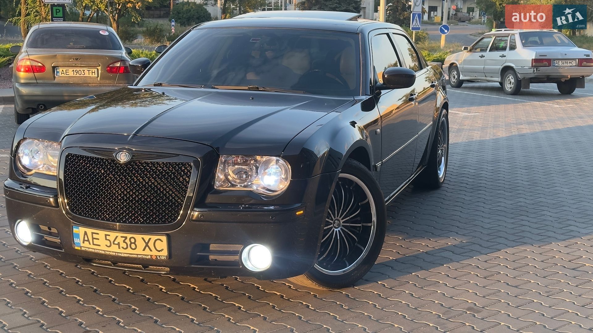 Chrysler 300C 2006 VIN 1C3H8E3G66Y124516 фото оголошення 2 з 18