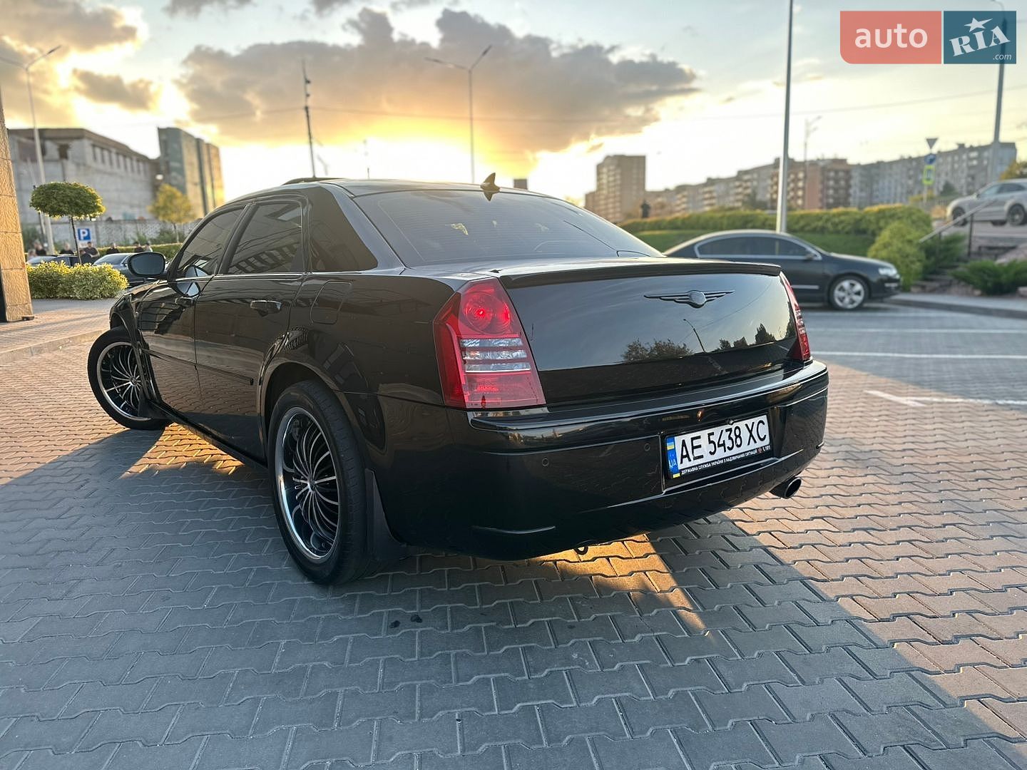 Chrysler 300C 2006 VIN 1C3H8E3G66Y124516 фото оголошення 4 з 18