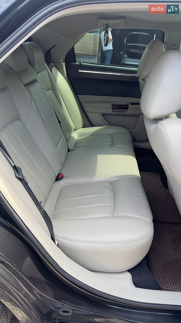 Chrysler 300C 2006 VIN 1C3H8E3G66Y124516 фото оголошення 11 з 18
