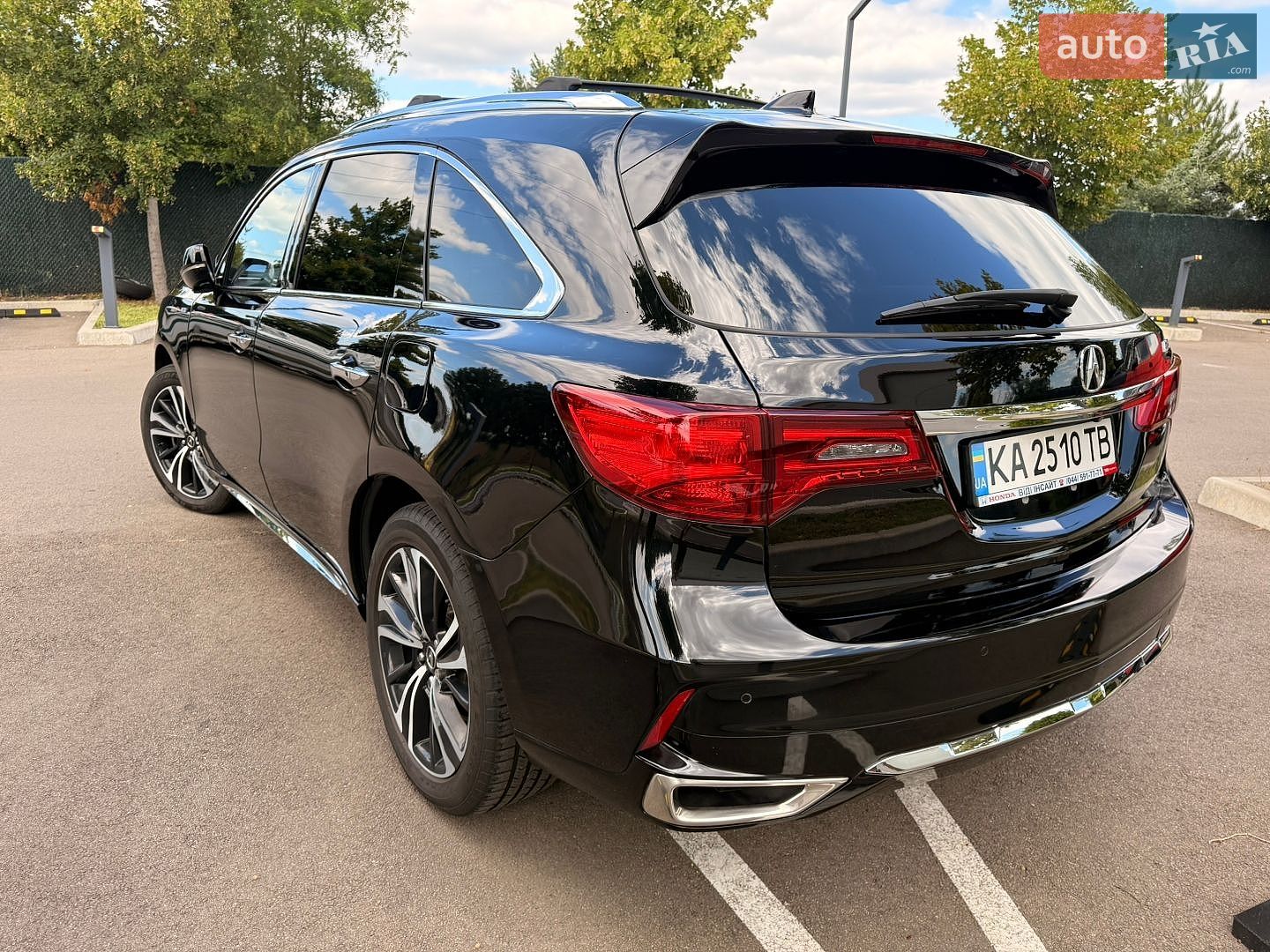 Acura MDX 2018 VIN 5J8YD7H54KL000053 фото оголошення 7 з 155