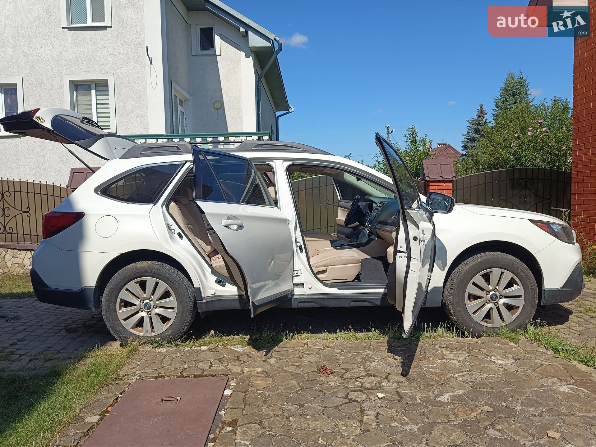 Subaru Outback 2019 VIN 4S4BSAHC9K3394005 фото оголошення 2 з 57