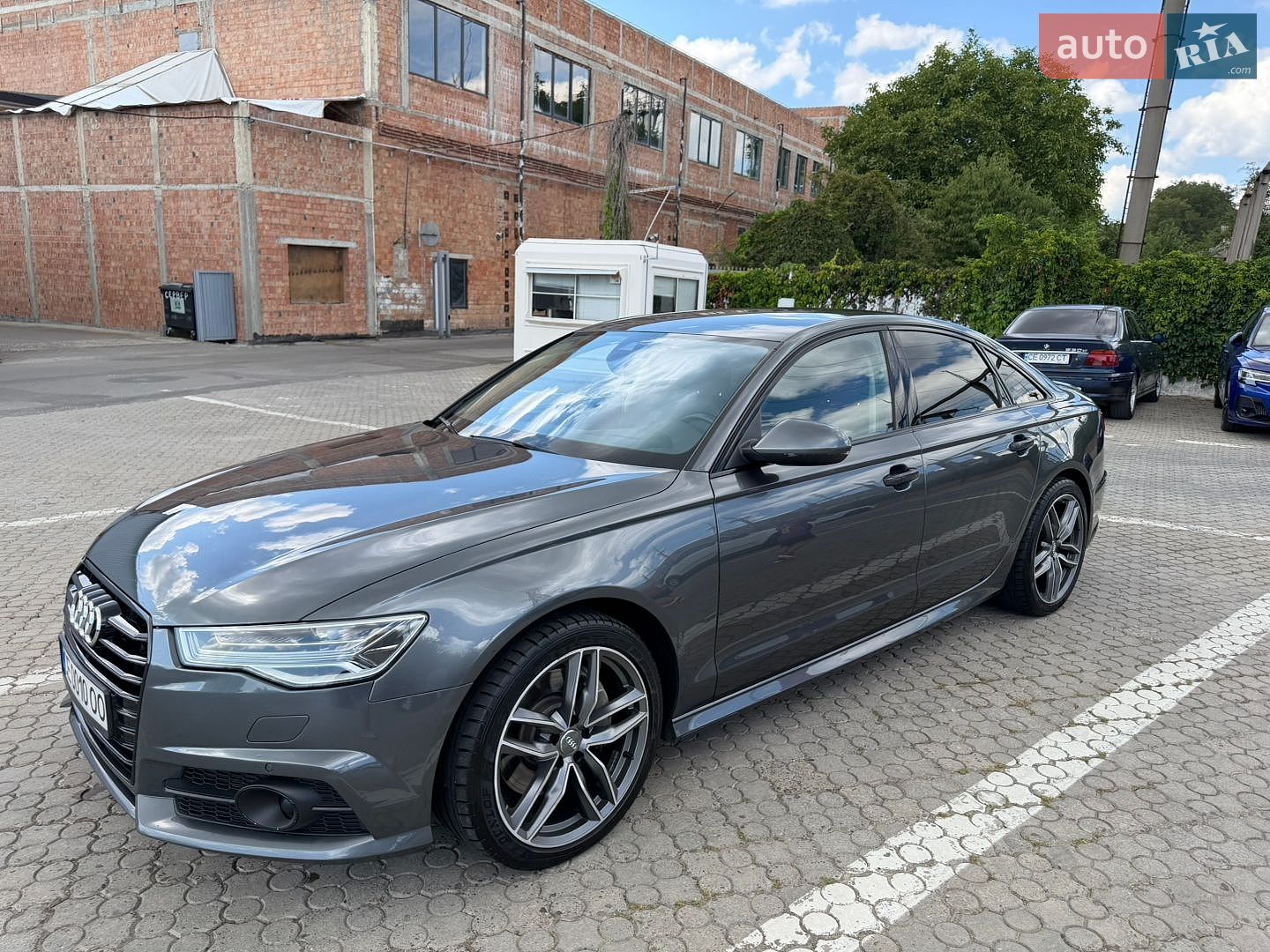 Audi A6 2015 VIN WAUZZZ4G6GN093271 фото оголошення 2 з 27