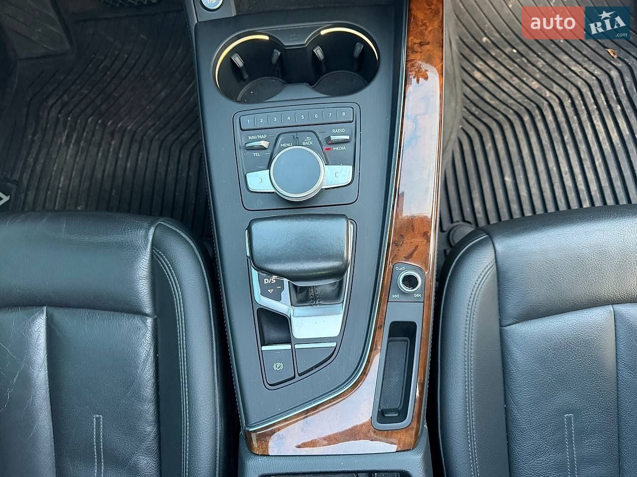 Audi A4 2018 VIN WAUENAF47KA036463 фото оголошення 62 з 74