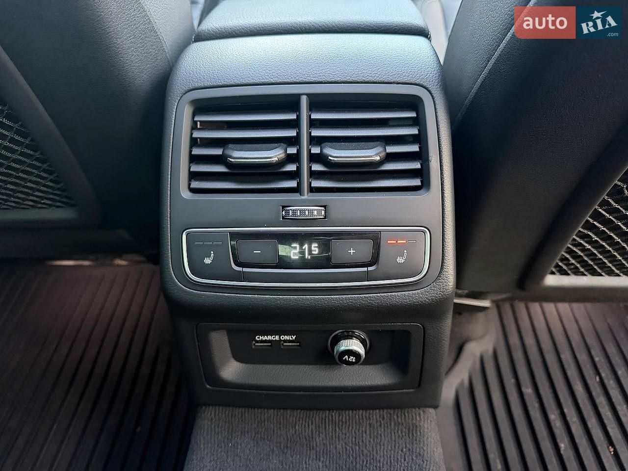 Audi A4 2018 VIN WAUENAF47KA036463 фото оголошення 66 з 74