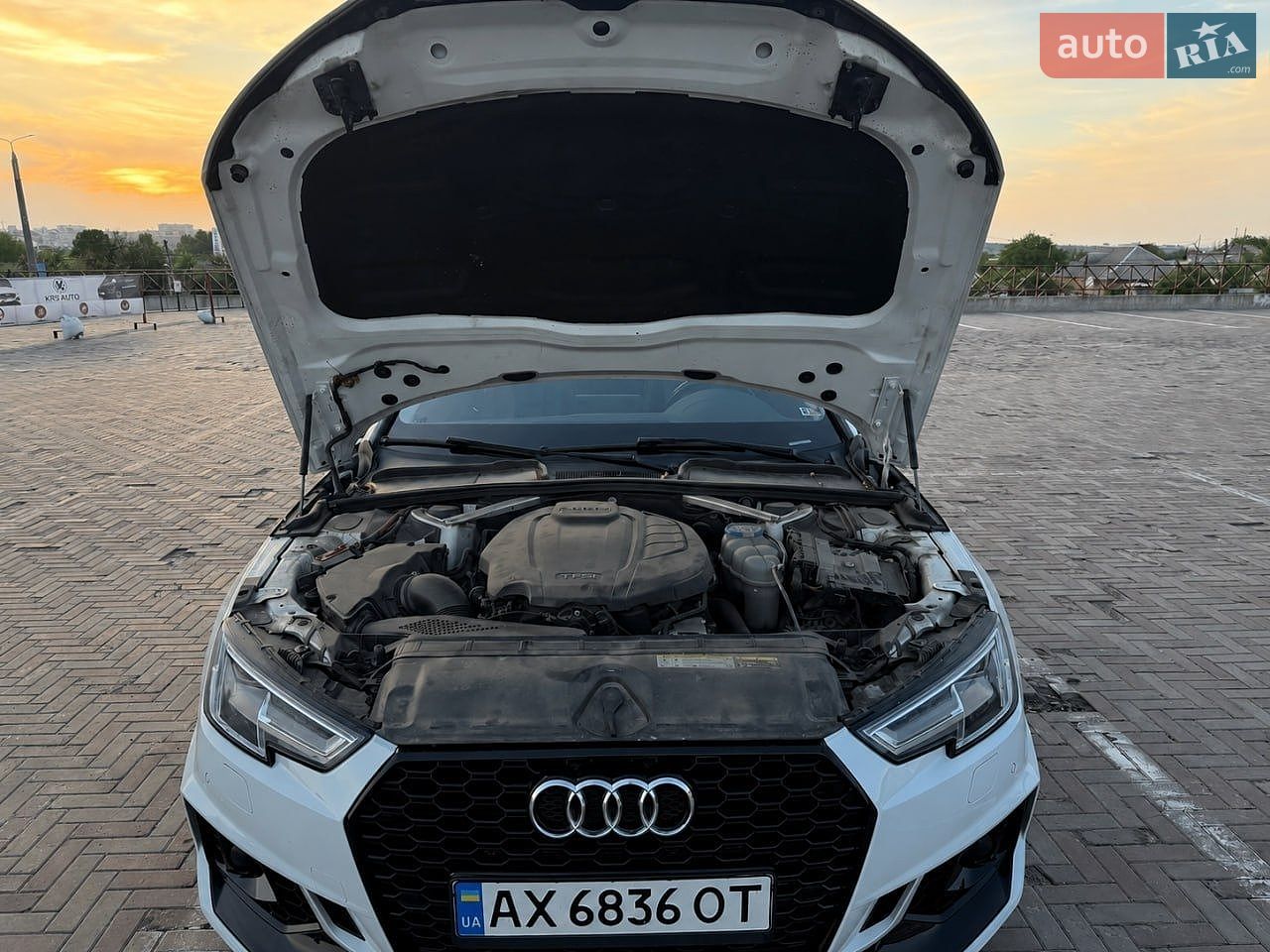 Audi A4 2018 VIN WAUENAF47KA036463 фото оголошення 73 з 74