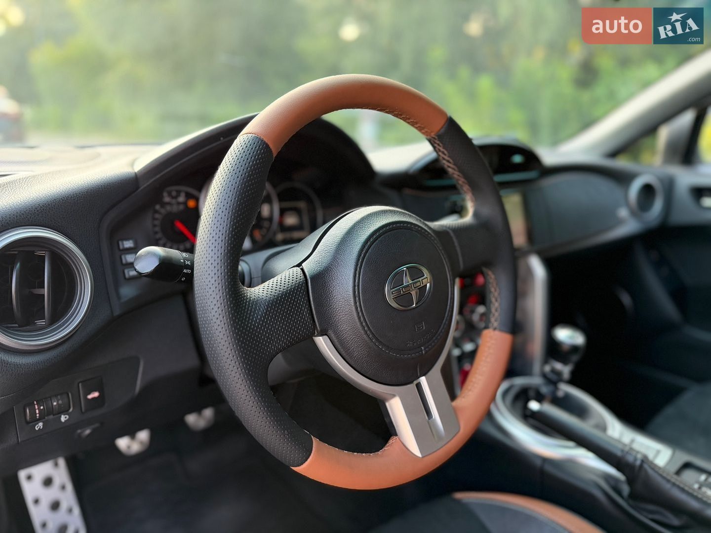 Scion FR-S 2016 VIN JF1ZNAA10G9706712 фото оголошення 16 з 28
