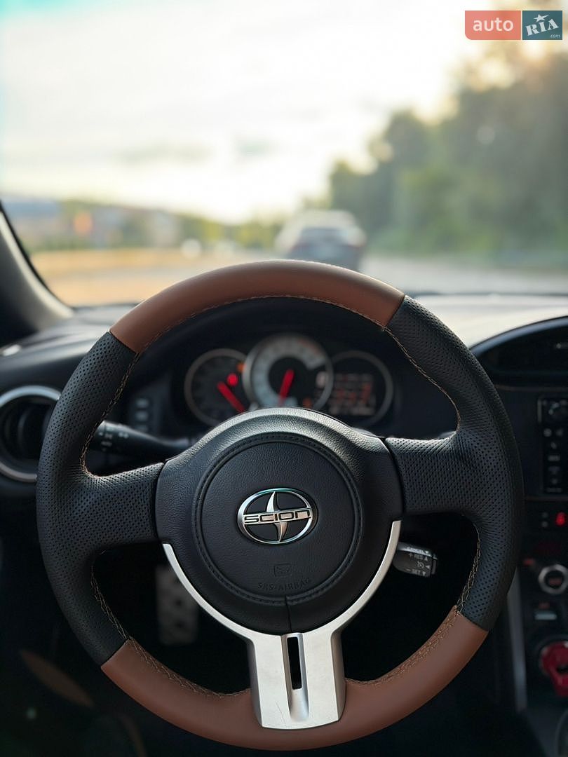 Scion FR-S 2016 VIN JF1ZNAA10G9706712 фото оголошення 17 з 28