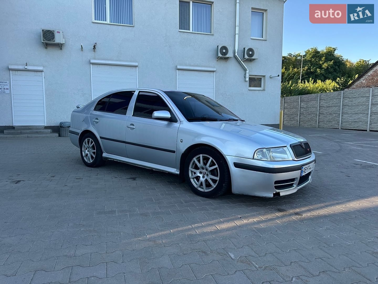 Skoda Octavia 2008 VIN TMBDL41U28B016542 фото оголошення 2 з 17