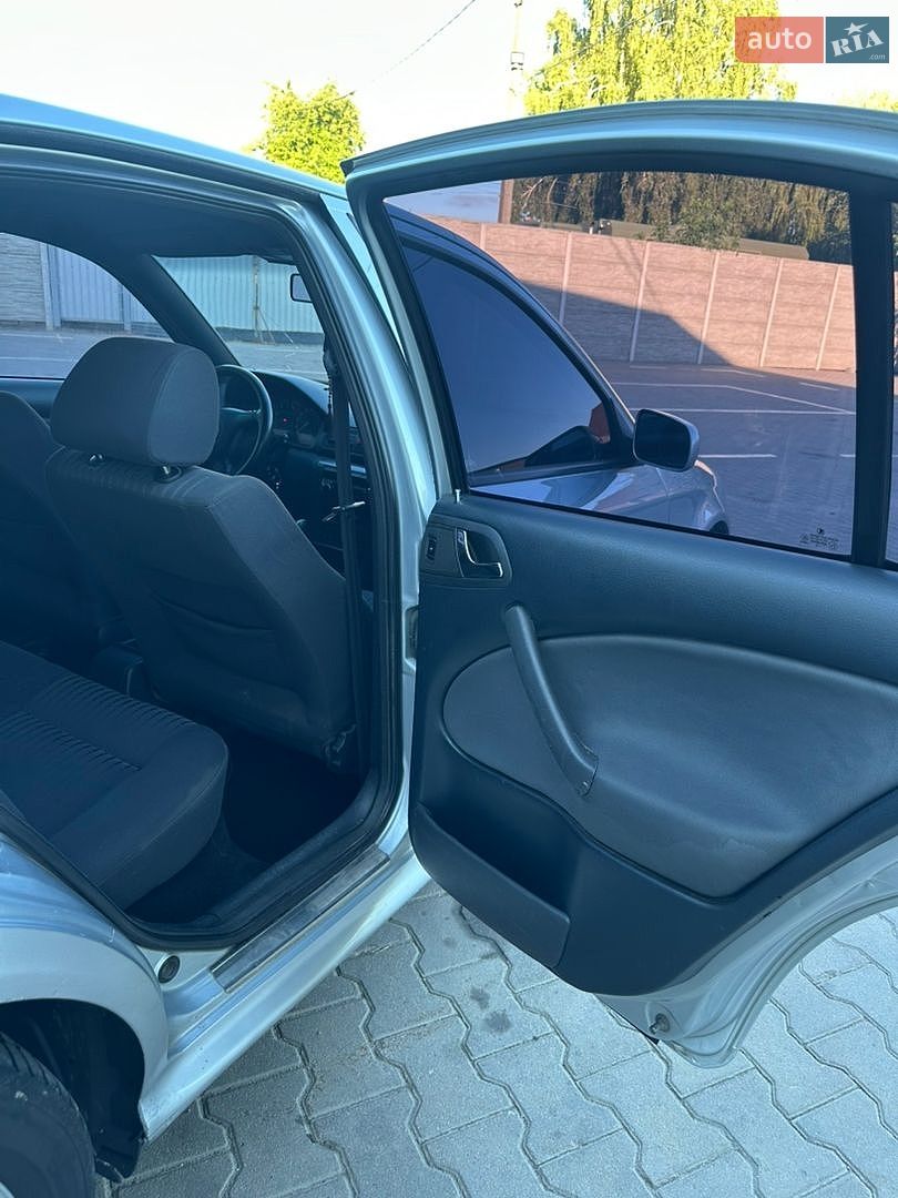 Skoda Octavia 2008 VIN TMBDL41U28B016542 фото оголошення 13 з 17